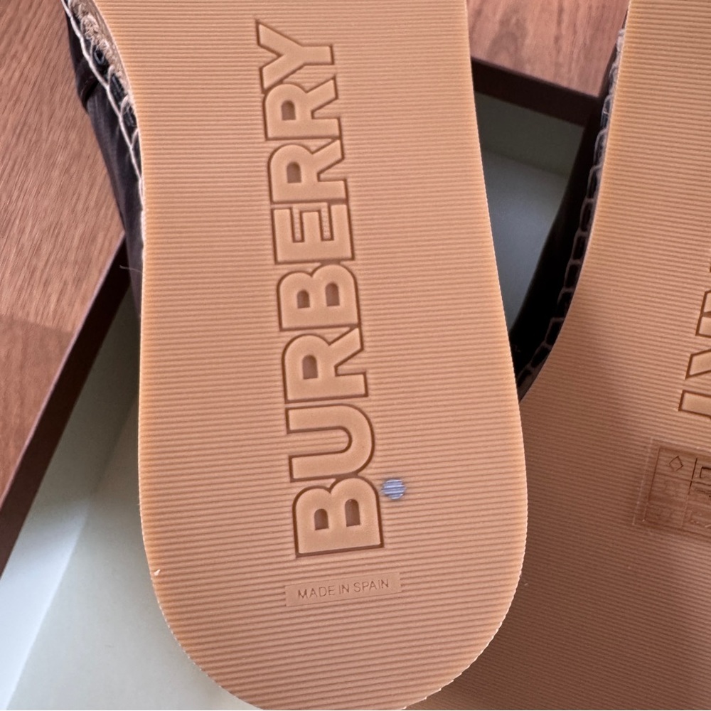 BURBERRY Men’s Leather EKD Motif Espadrille Black Size 41 - Picture 8 of 14